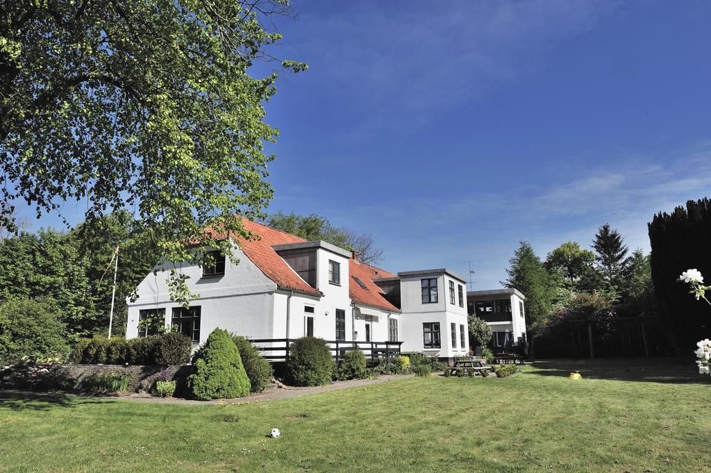 Provstegarden Bed & Breakfast Hovedgård Kültér fotó